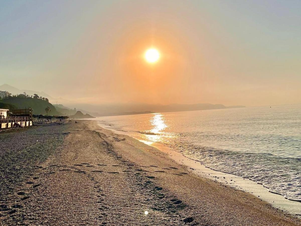 Escapada Familiar En Torrox Costa A 100M De La Playa, Vistas Al Mar Y Parking Gratis Διαμέρισμα Εξωτερικό φωτογραφία